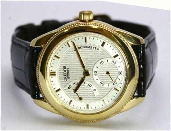 GBAY992 white chronometer front